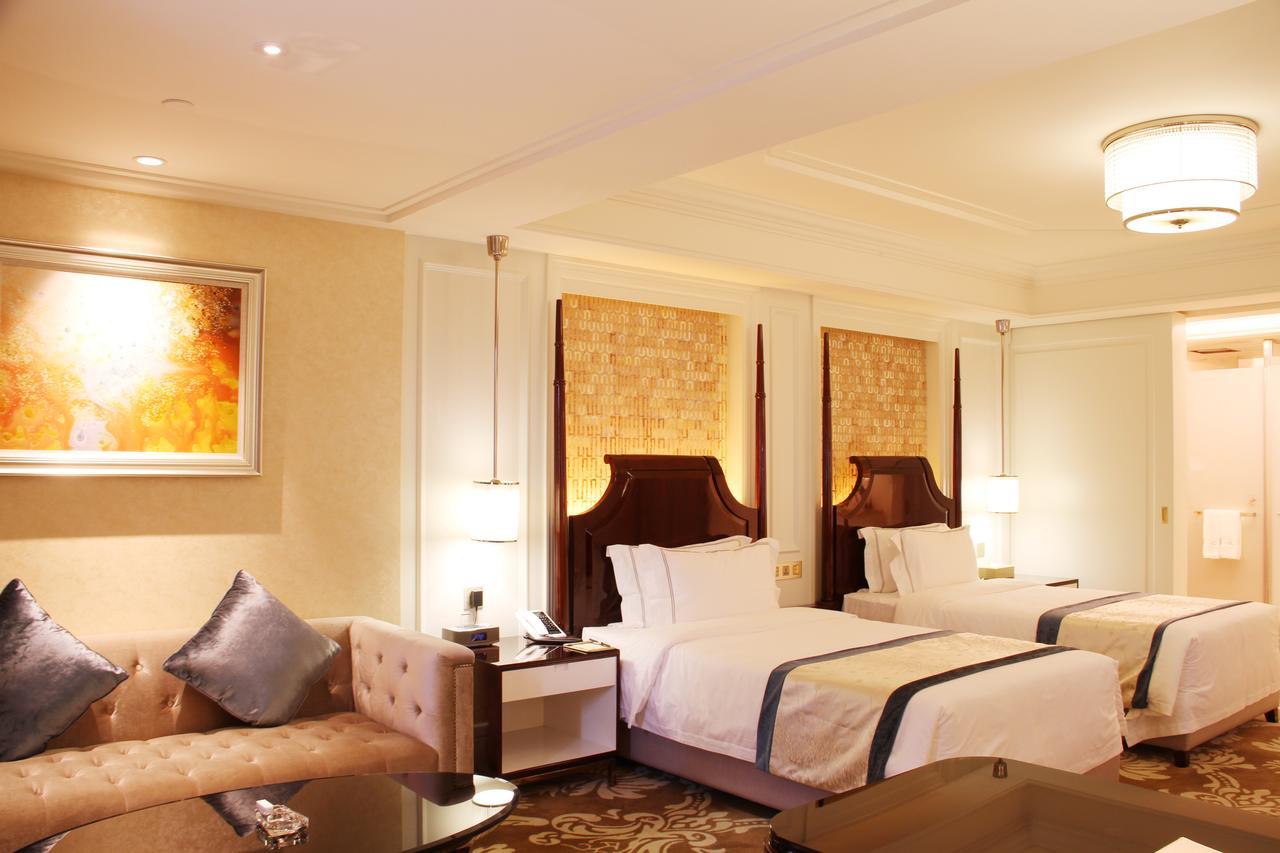 Lake Piedmont International Hotel Kanton Exterior foto